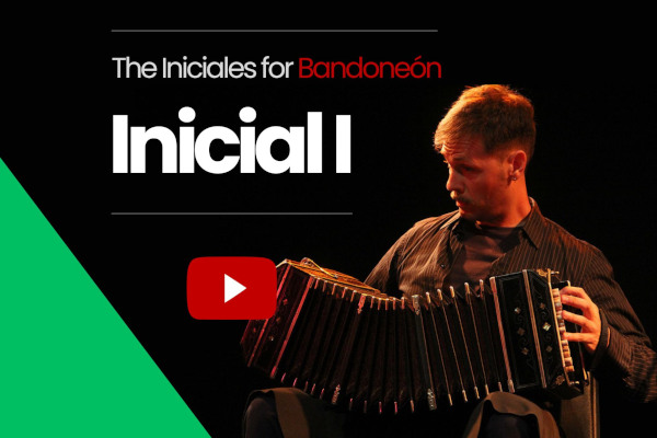 Example of a bandoneón tutorial video.